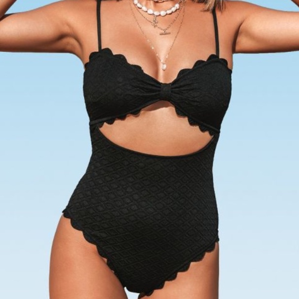 Cupshe black scalloped one piece bathing suit with cutout